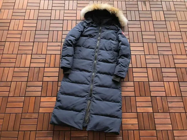 Canada Goose Down Jackets Long hooded fur-trim puffer product detail image 6