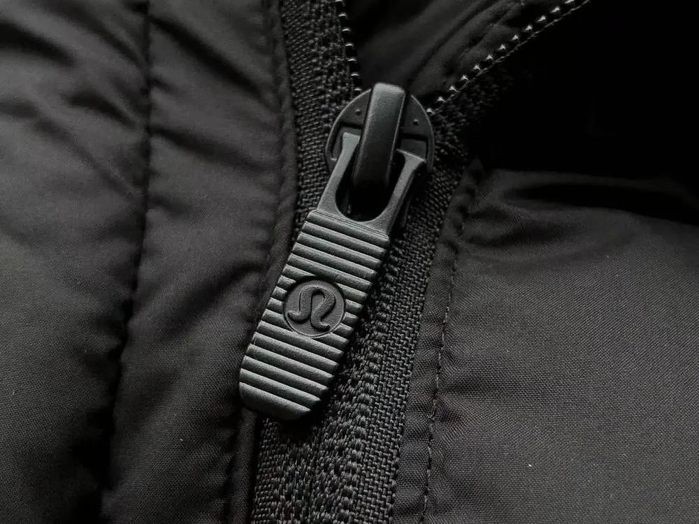 Unbranded Vests Hooded quilted puffer vest with snap front and patch pockets image 8