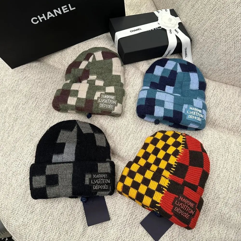 Louis Vuitton knit hat
