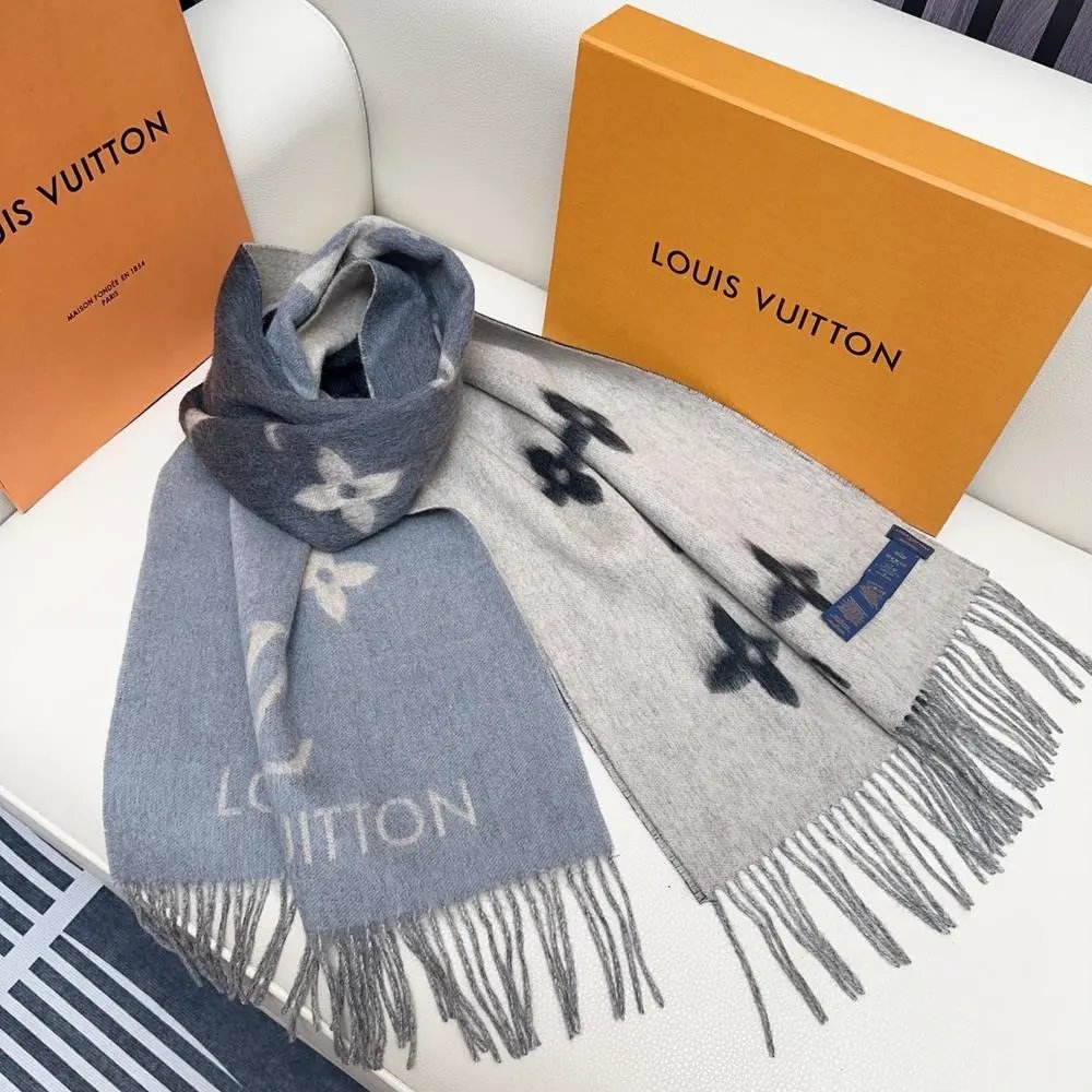 Louis Vuitton Scarves Fringed Monogram Scarf image 8