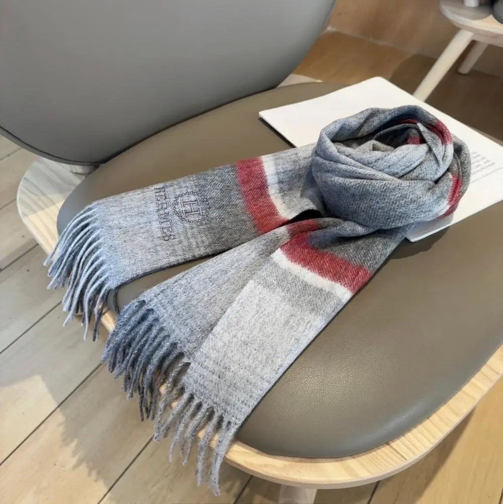 Hermès Scarves Fringed logo scarf image 6