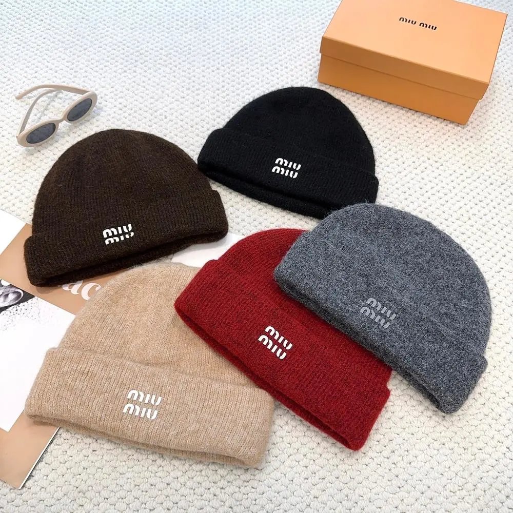 Miu Hats Logo knit beanie image 2