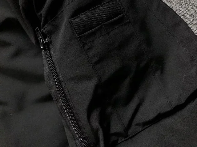 Canada Goose Down Jackets Fur-Trim Hooded Bomber Jacket product detail image 7