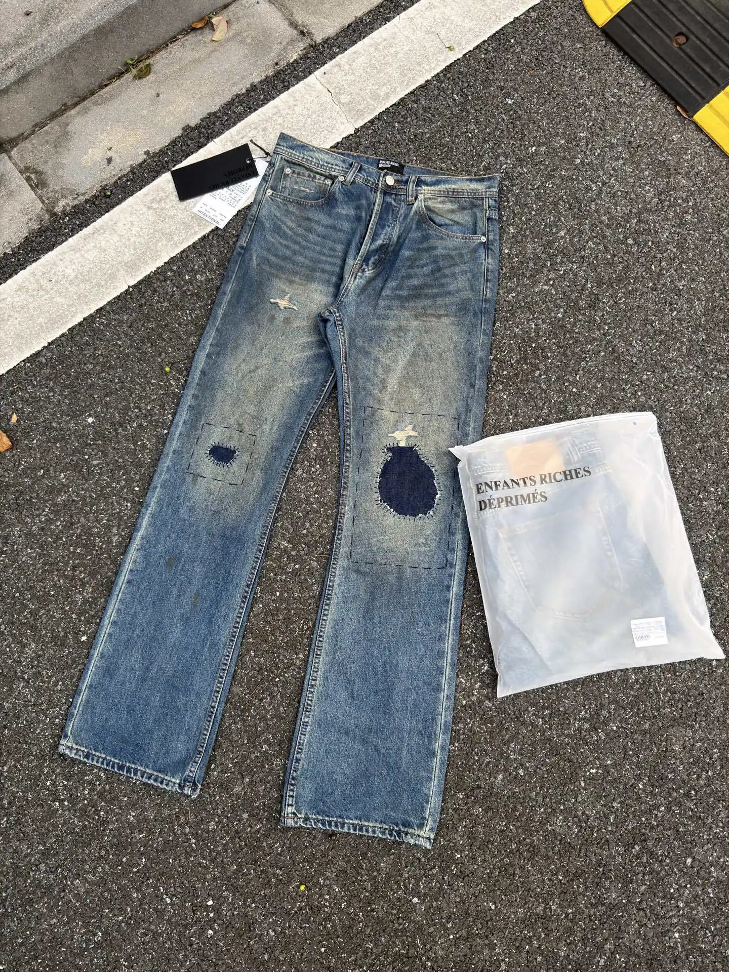 Saint Laurent Ripped Distressed Brown Jeans - 48