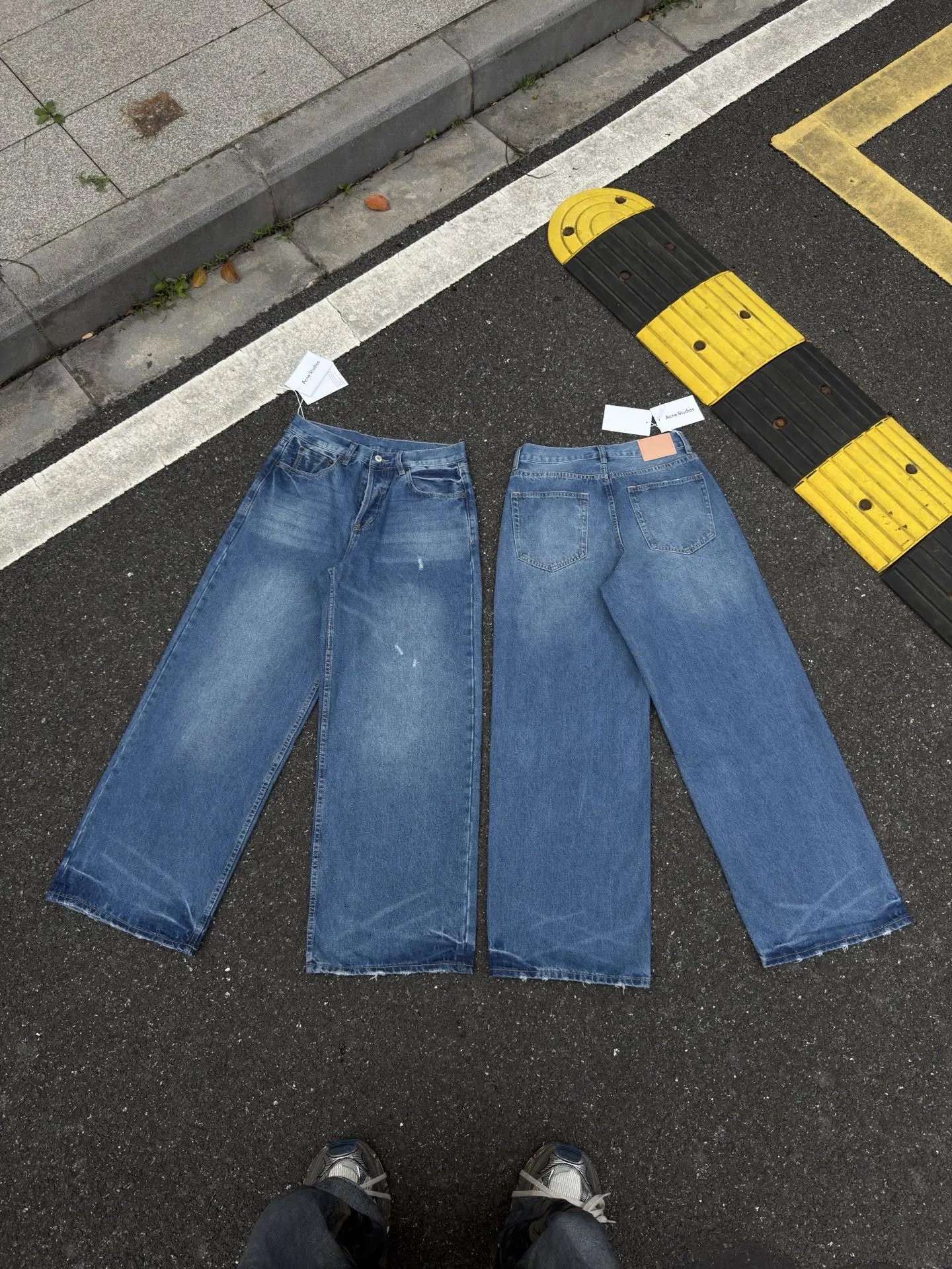 Acne Studios Wide-Leg Distressed Blue Jeans - 1