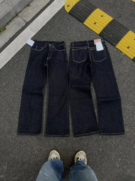 Design Raw Denim Wide-Leg Jeans in Deep Indigo - 1