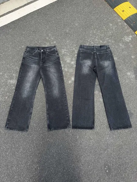 Design Wide-Leg Distressed Black Jeans - 1