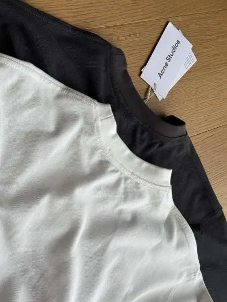Acne Studios Logo Tag T-Shirt Black - 19