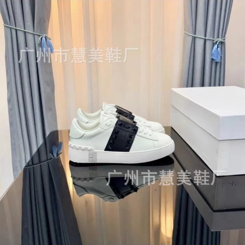 Valentino Rockstud Low-Top White Sneakers - 14