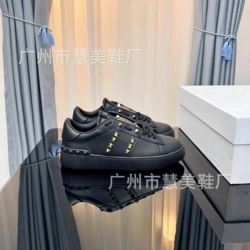 Valentino Rockstud Low-Top White Sneakers - 15