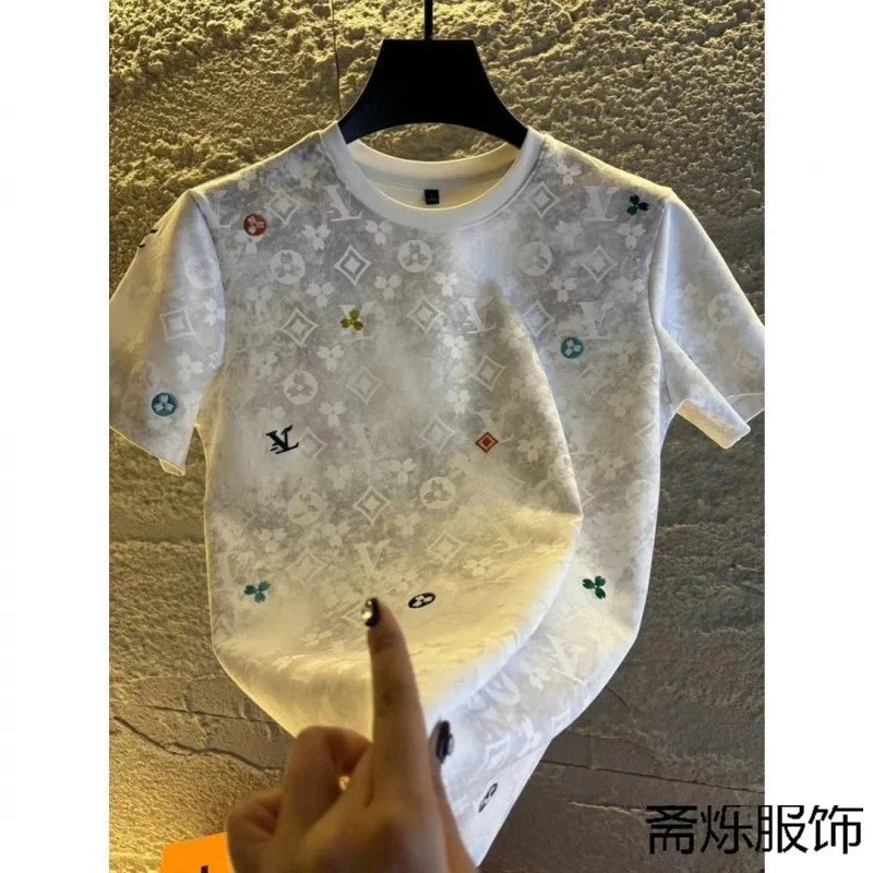 Louis Vuitton T-Shirts Monogram floral embroidered crew-neck T-shirt image 4