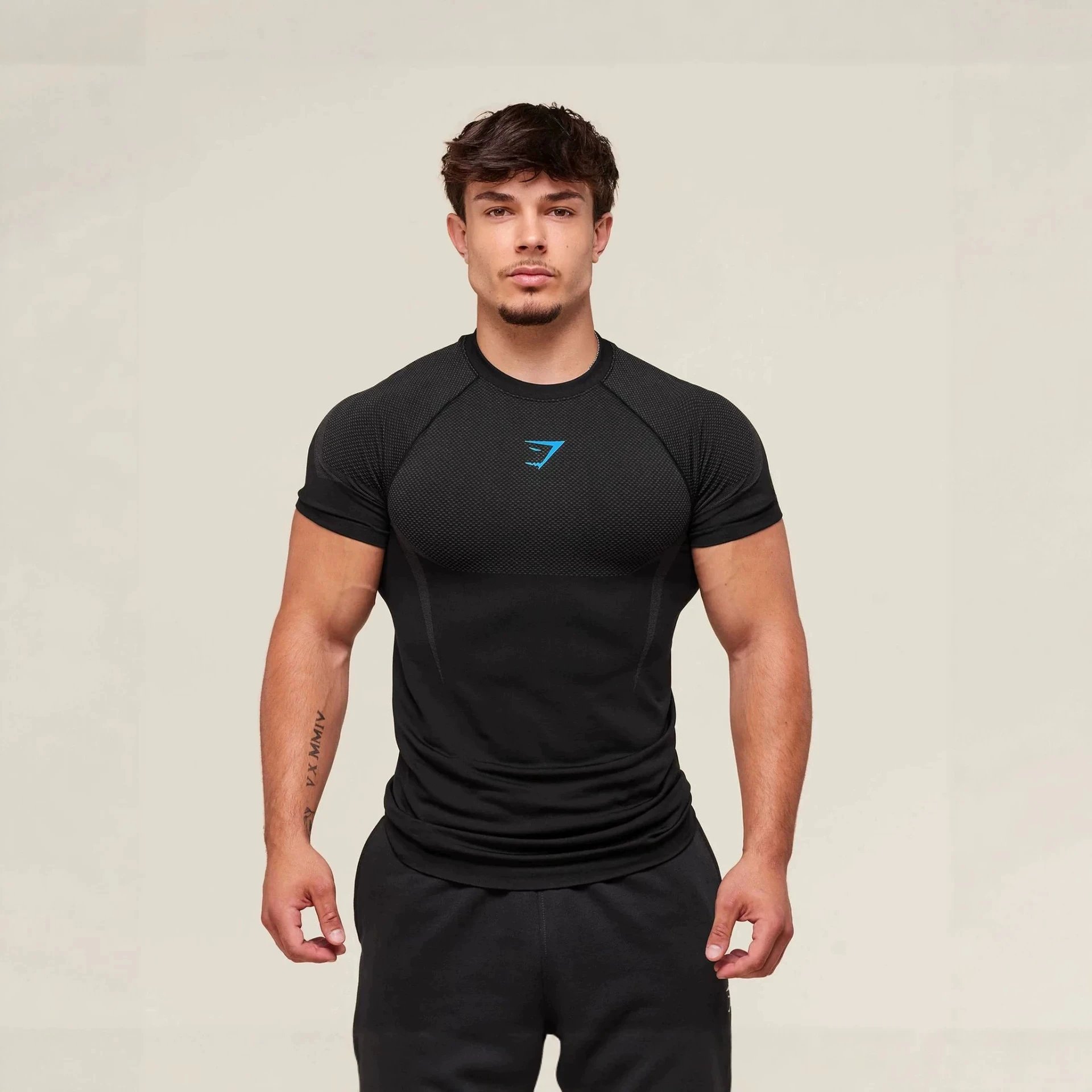 New running sports fitness tops see-through T-shirt air tights full range of casual running sharks