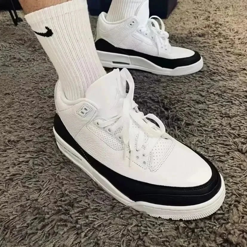 QD 3 Shoes