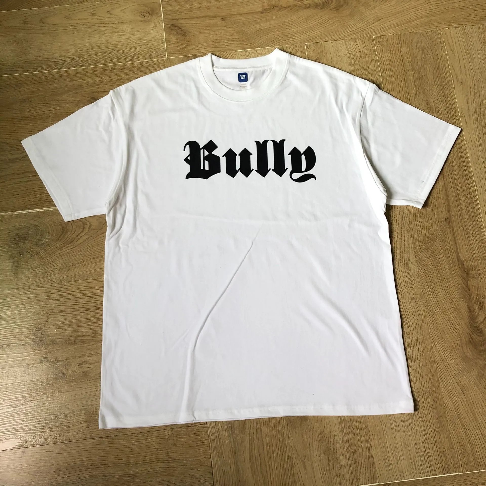 0016 White