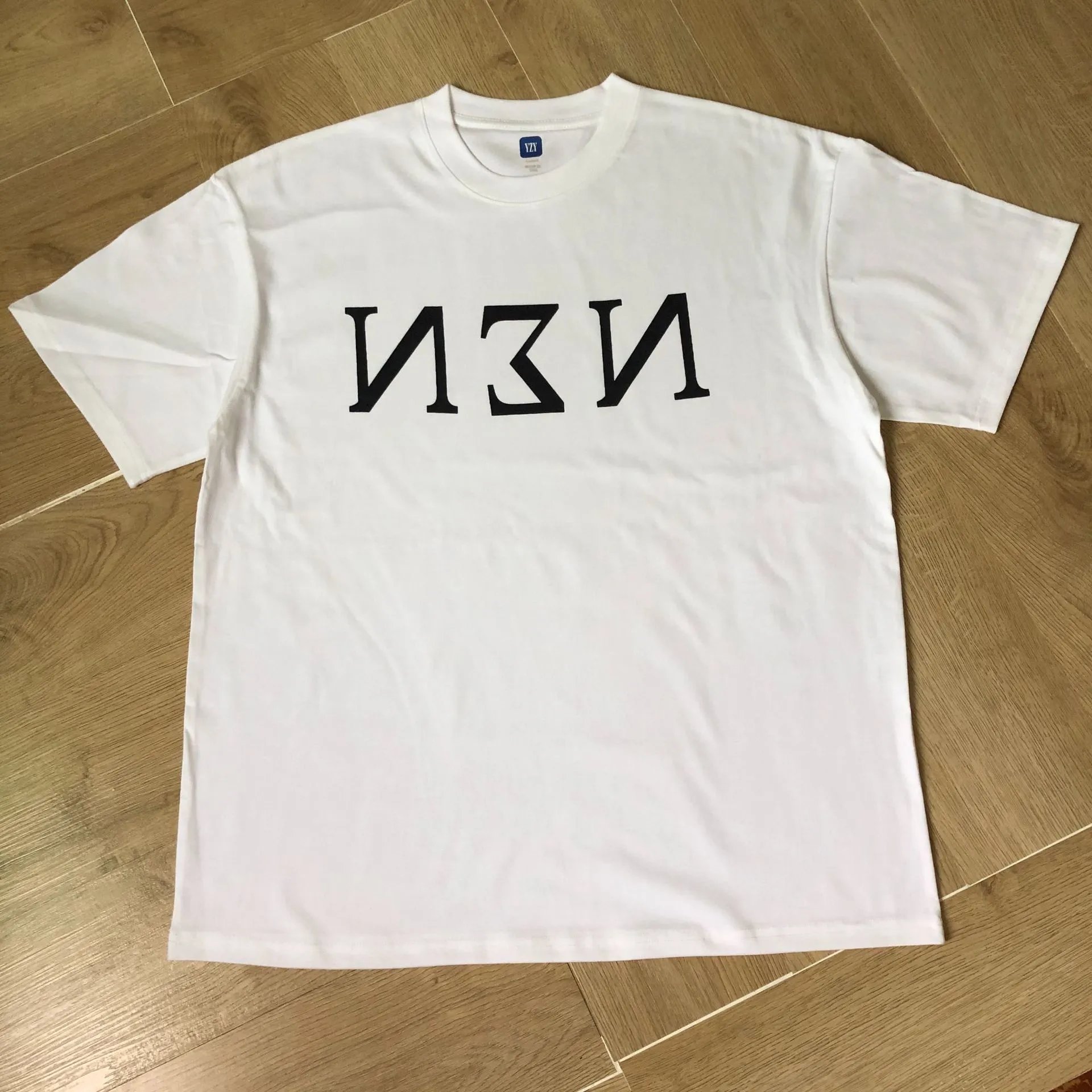 0018 White