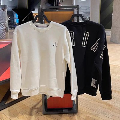 JERSEY JORDAN CON ESTAMPADO ATRÁS