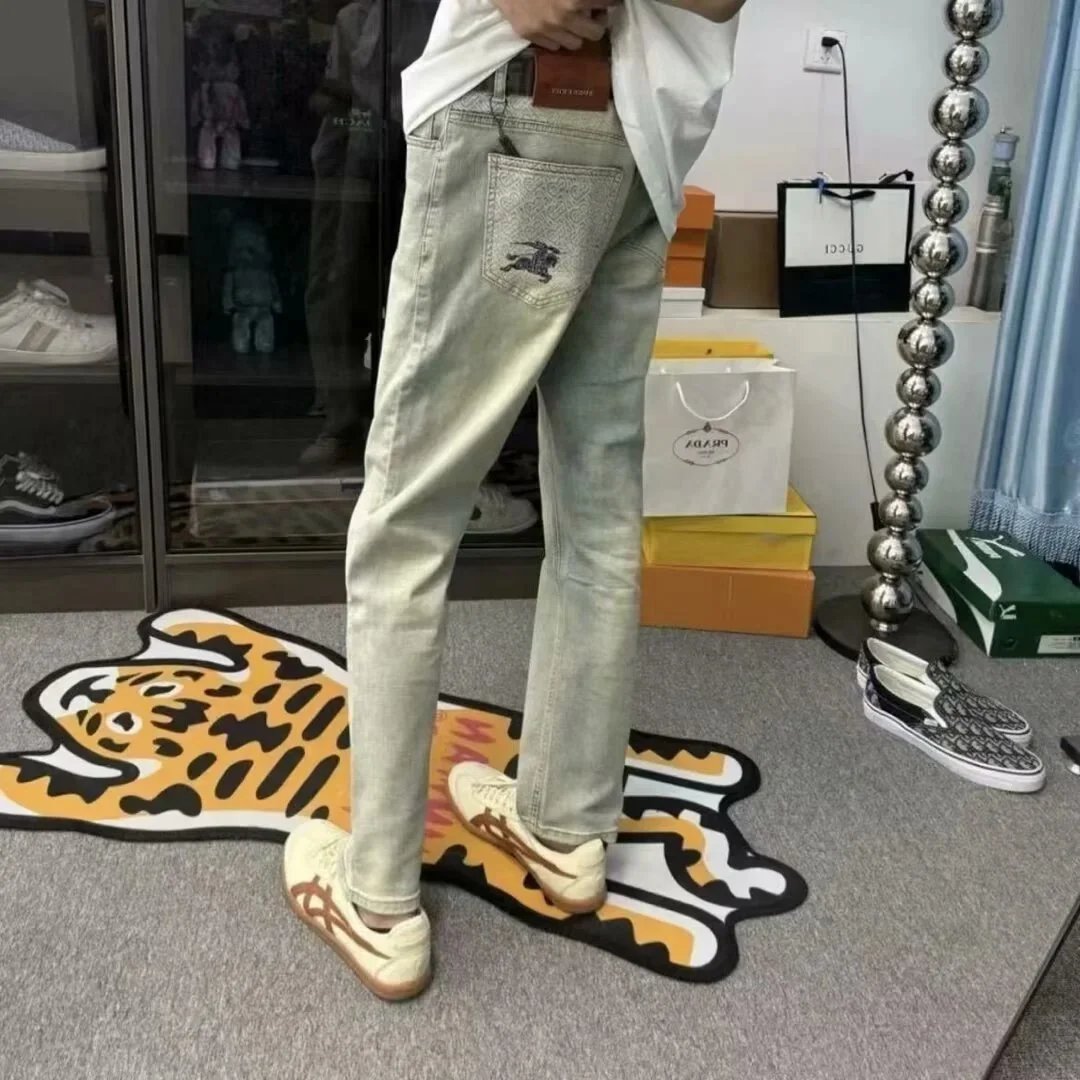VAQUEROS BURBERRY