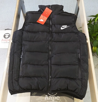 CAZADORA NIKE (coged una talla más)
