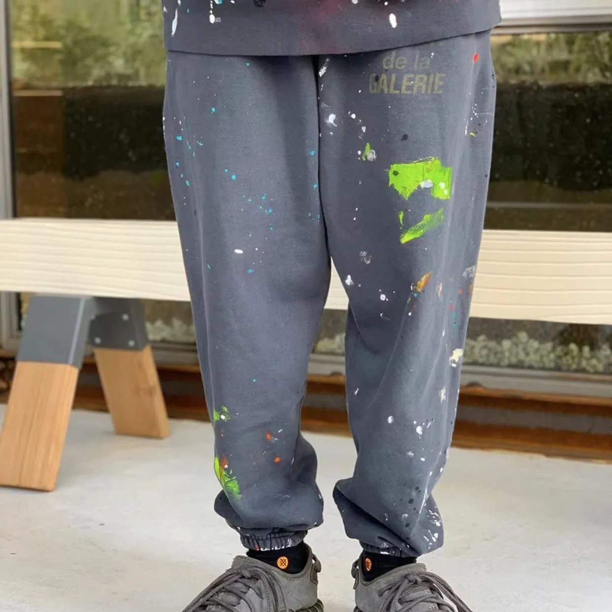 Gallery dept paint splatter sweats