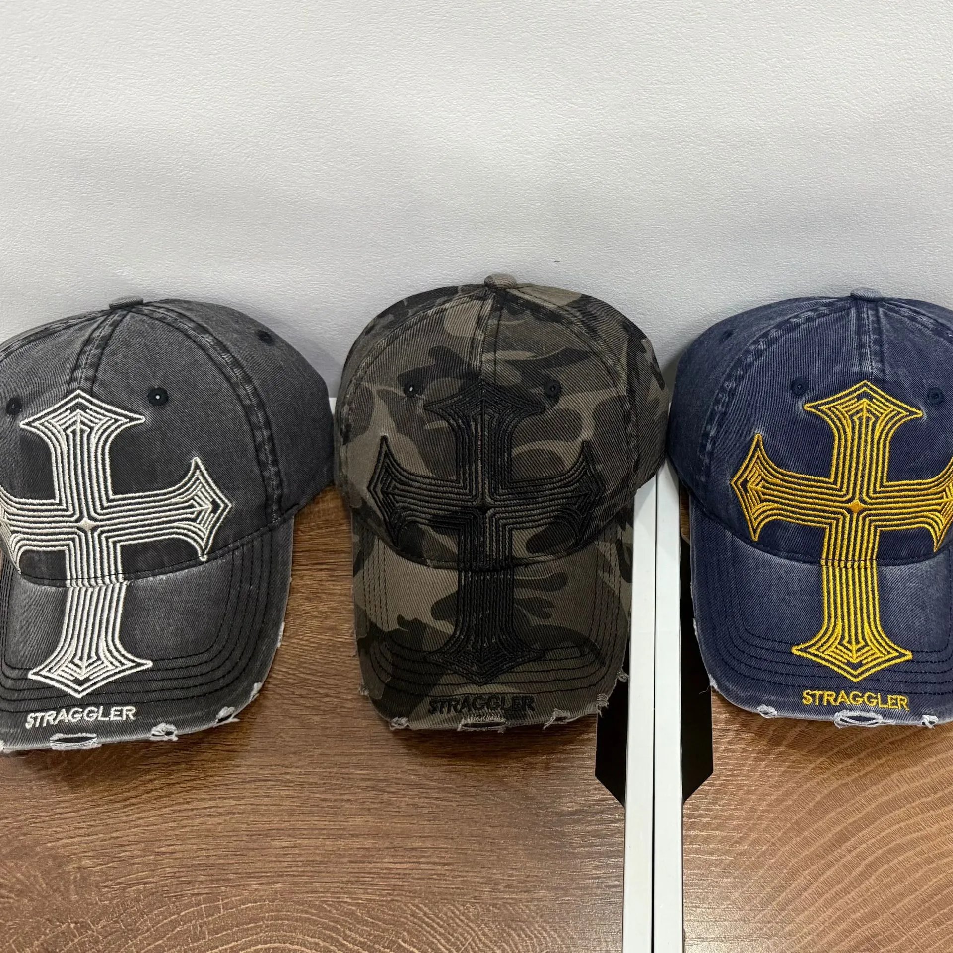 Cross cap