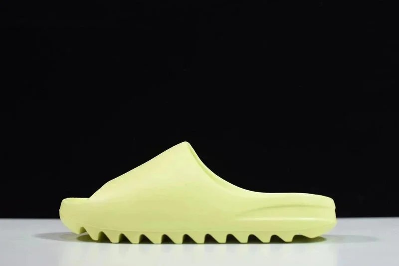Adidas Yeezy Slide Onyx Slippers - 13