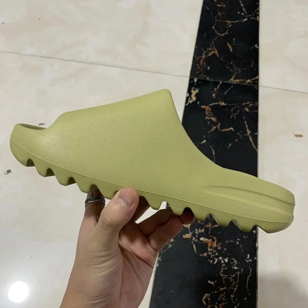 Adidas Yeezy Slide Onyx Slippers - 16
