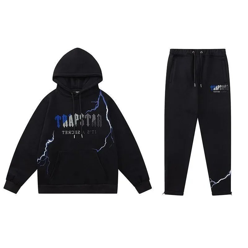 679-680 # Black Set