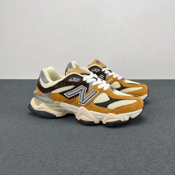 New Balance 9060 Peach Cream Chunky Sneakers - 5