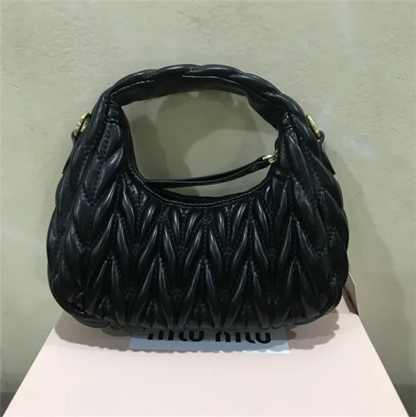 Miu Miu Matelassé Hobo Bag White - 7