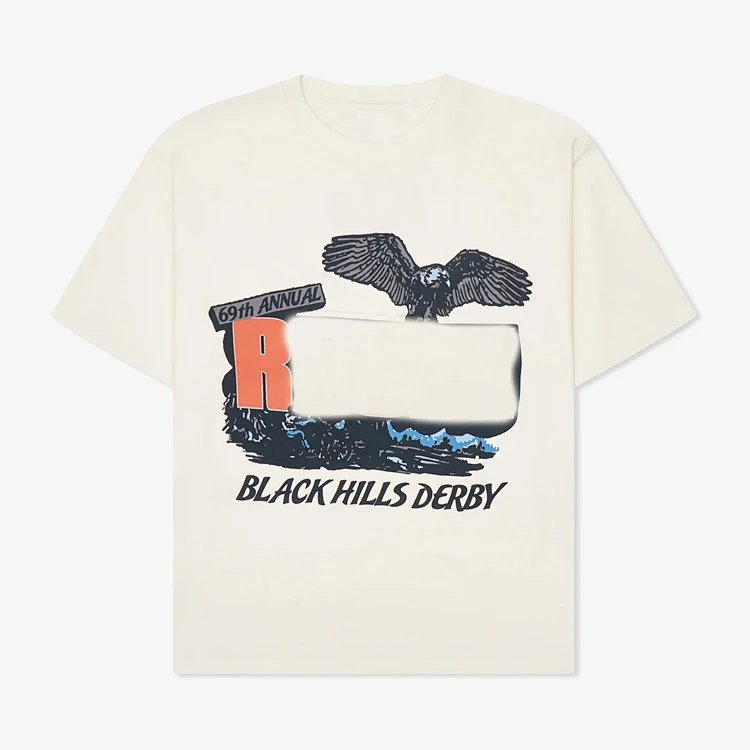 ON SALE￥58  RHUD Black Hills Rally Logo-Print T-Shirt 黑山拉力赛老鹰摩托车英文印花短袖t恤  颜色：杏色 尺码：S M L XL  RU356