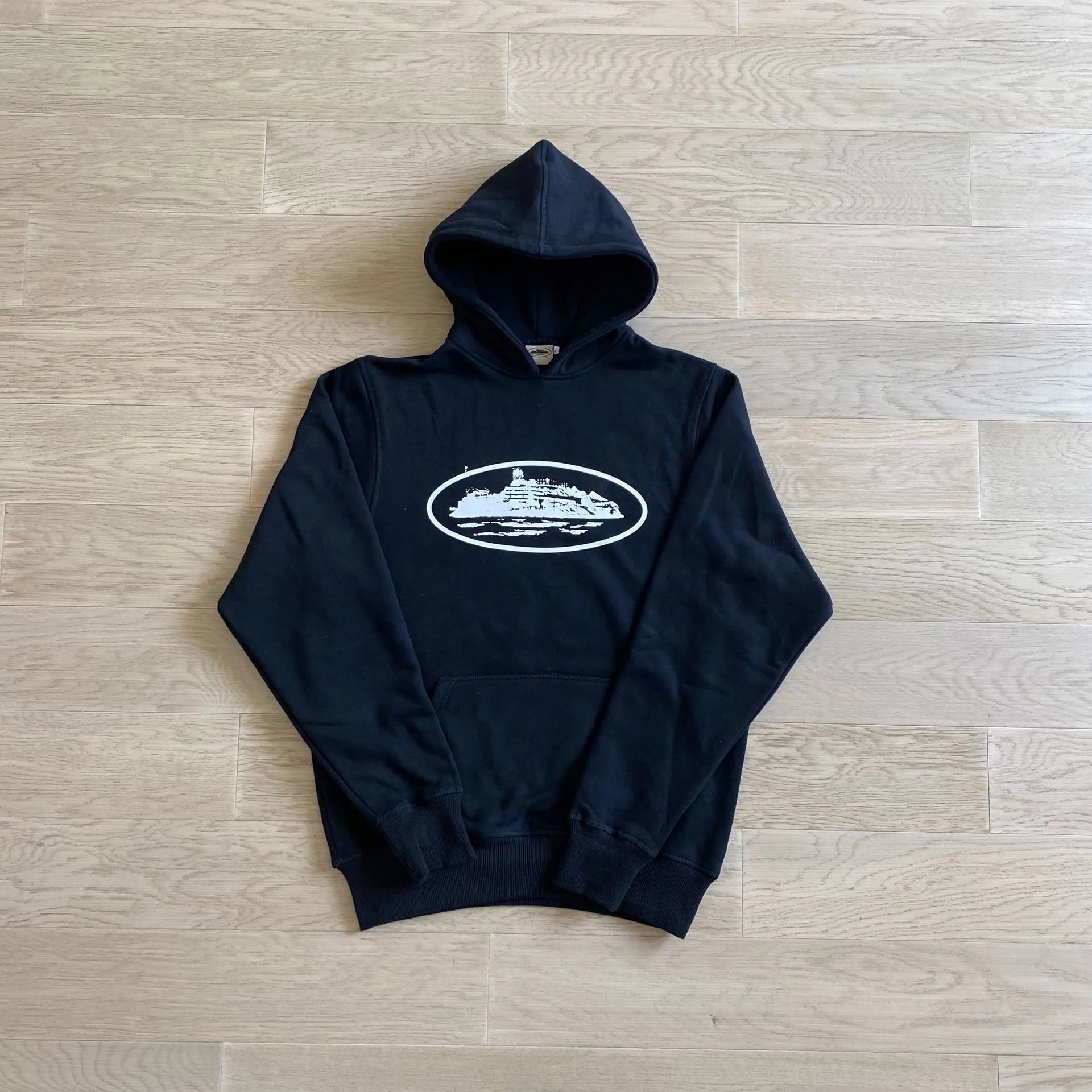 8887 Sweatshirt/Black White Print