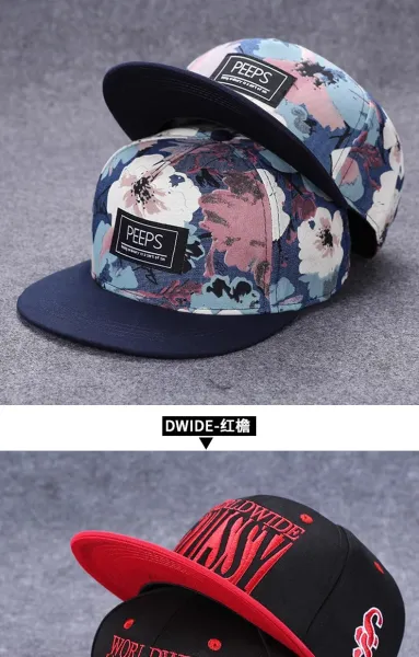Design Streetwear Snapback Cap with Vintage Patch Print Red/Navy Baseball Cap - 32