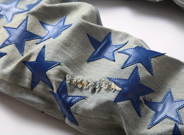 Star-Print Distressed Slim Fit Jeans - 25