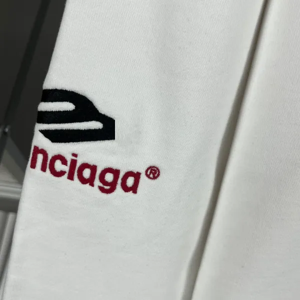 Balenciaga Triple A Hoodie Black - 9