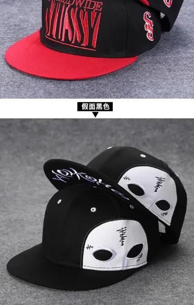 Design Streetwear Snapback Cap with Vintage Patch Print Red/Navy Baseball Cap - 33