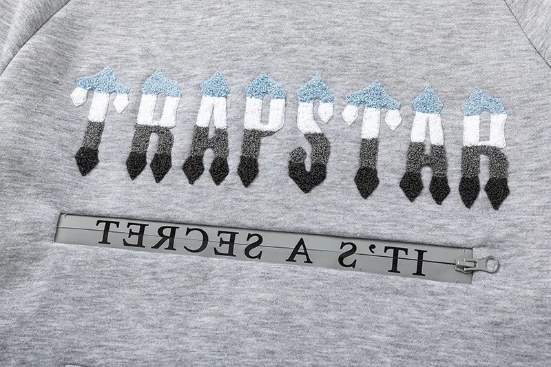 Trapstar Embroidered Logo Light Blue Hoodie - 5
