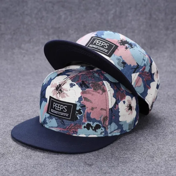 Design Streetwear Snapback Cap with Vintage Patch Print Red/Navy Baseball Cap - 11
