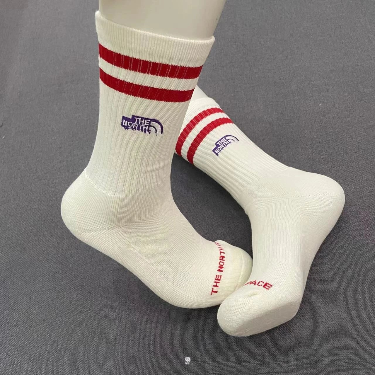 The North Face Ribbed Crew Socks White with Red Stripes Socks - 8