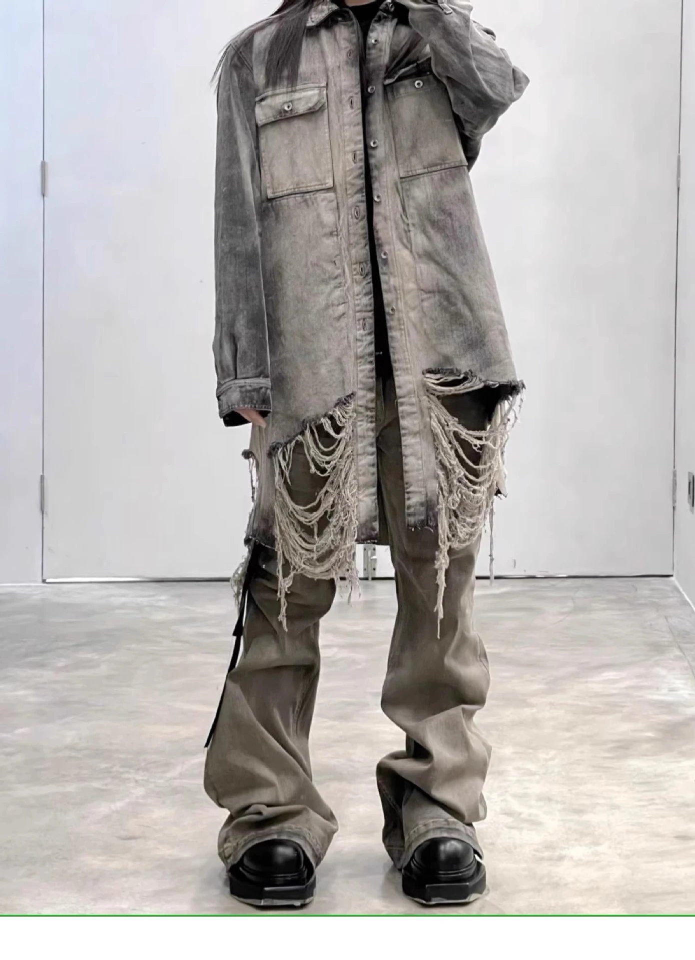 Off-White Flared Jeans Olive Green with Black Stripe - 7