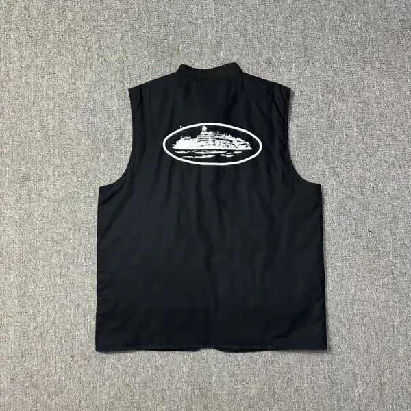 Design Oval Yacht Print Black Sleeveless Vest - 1