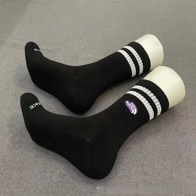 The North Face Socks Ribbed crew with contrast double stripes product detail image 11