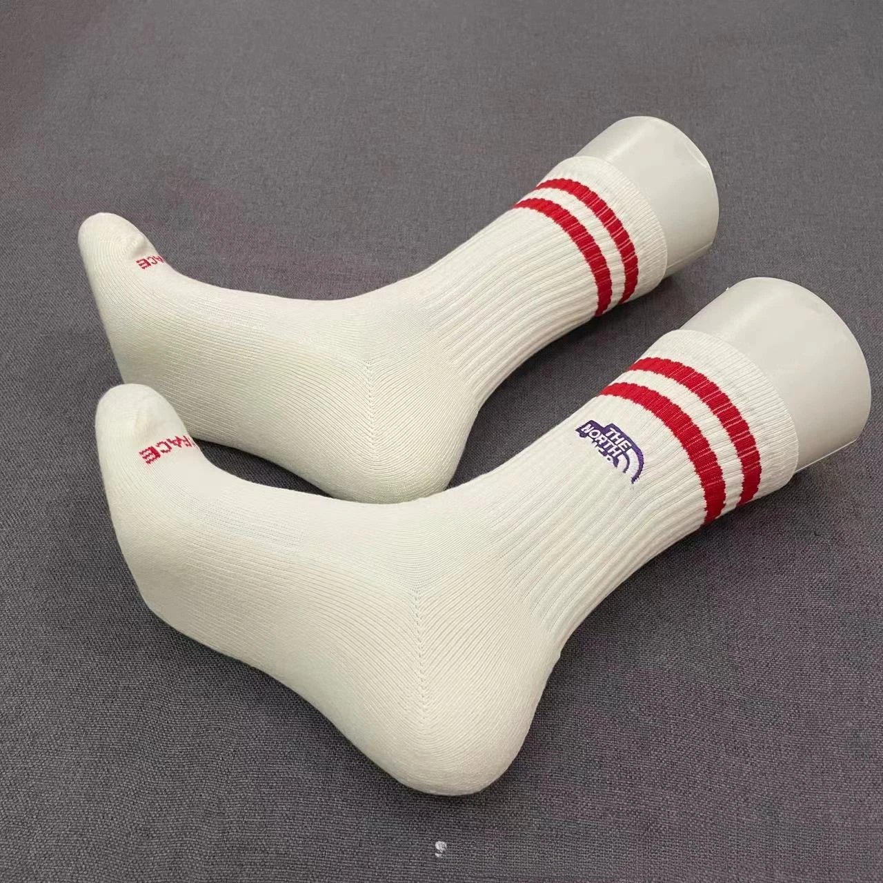 The North Face Ribbed Crew Socks White with Red Stripes Socks - 13