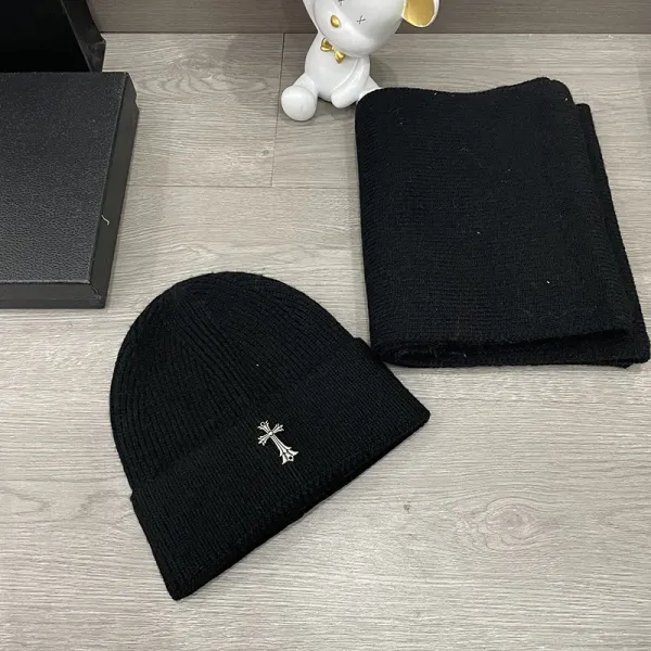 Off-White Cross Motif Beanie and Scarf Set Black Accessories - 1