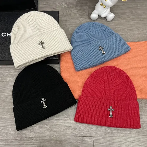 Off-White Cross Motif Beanie and Scarf Set Black Accessories - 12