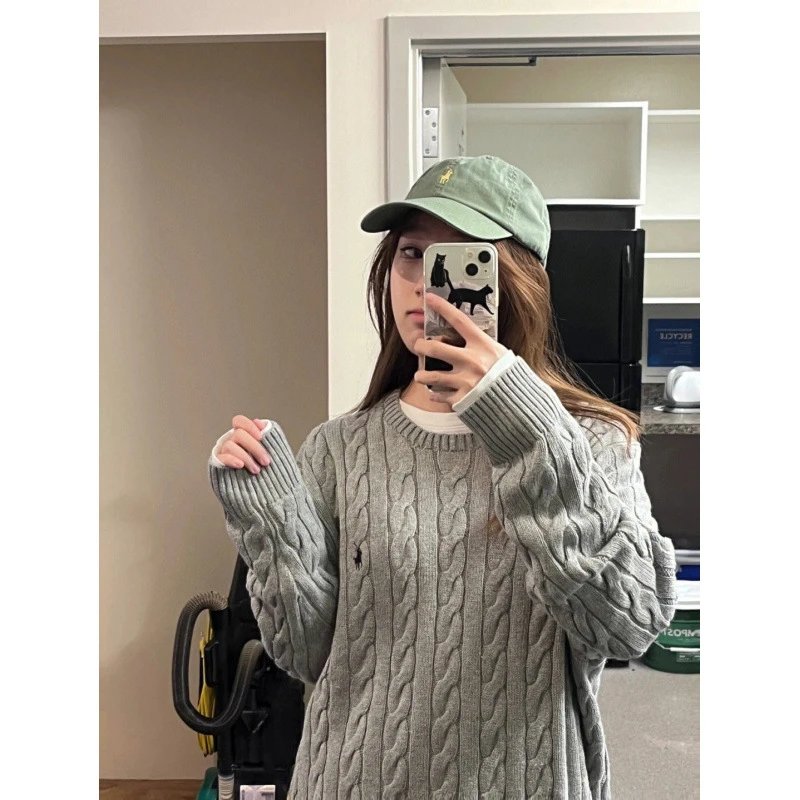 Ralph Lauren Cable Knit Sweater photo 4