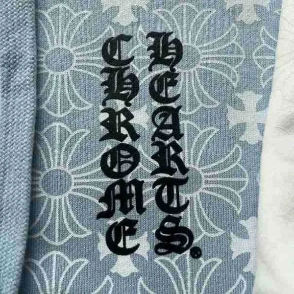 Versace Medusa Crest White Hoodie - 15
