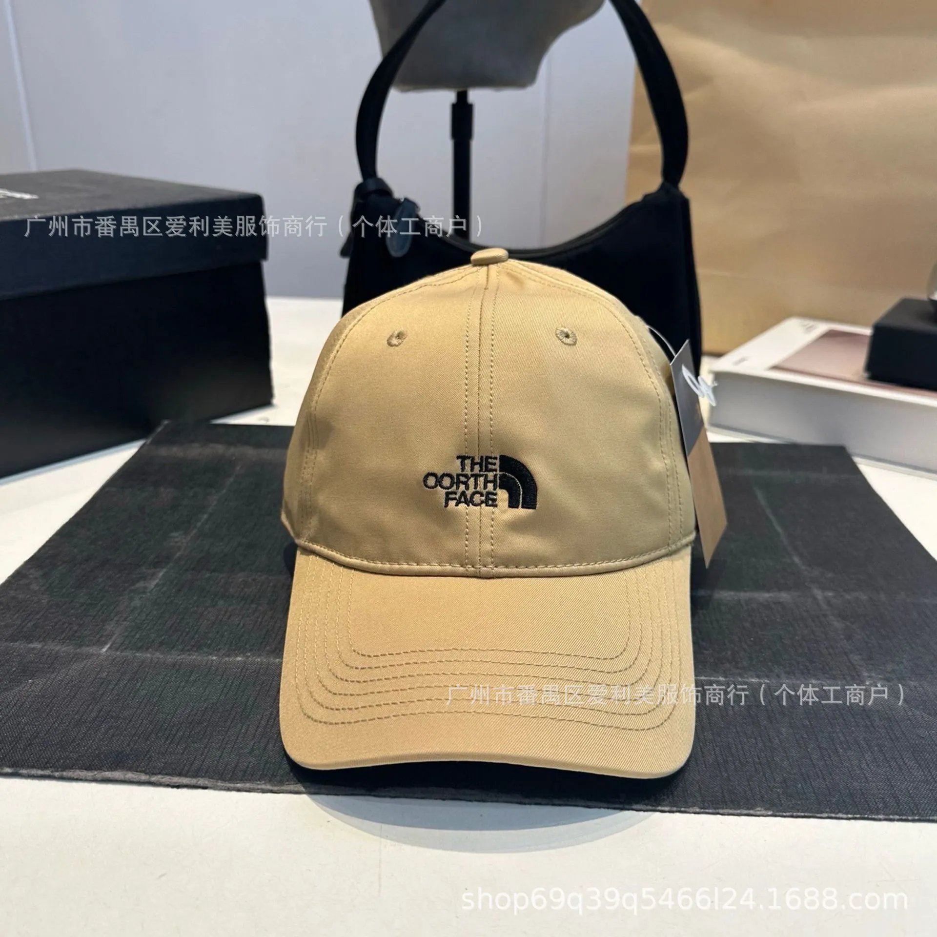Design Quick-Dry Baseball Cap photo 6
