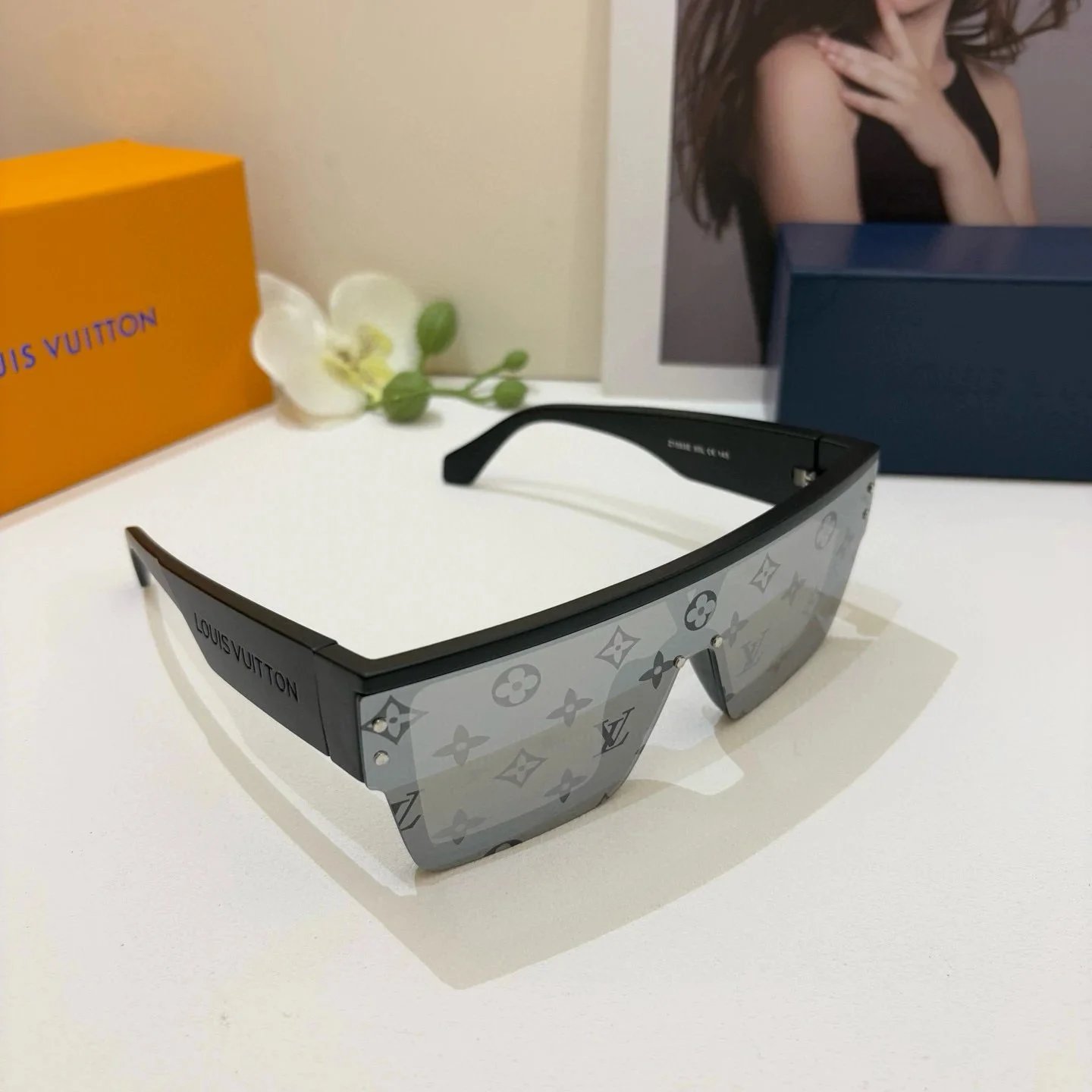 Louis Vuitton Eyewear Monogram shield sunglasses — V07