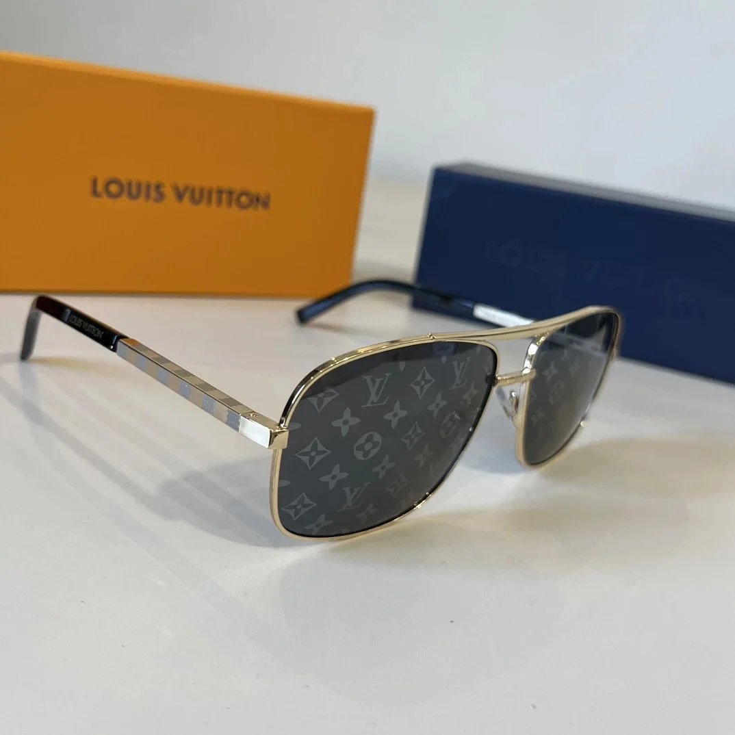 Louis Vuitton Eyewear Monogram shield sunglasses — V03