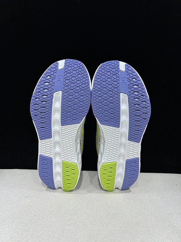 On Cloudmonster White Running Shoes - 11